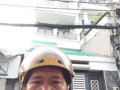 Chủ nhà sang nước ngoài, bán gấp   bán gấp   giảm 400tr : nhà mtkd đắt địa 1