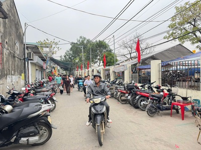 Nhỉnh 3 tỷ tìm đâu ra 60m đất chi đông - 3 mặt thoáng, mà lại gần kcn, gần chợ đẹp thế này 1