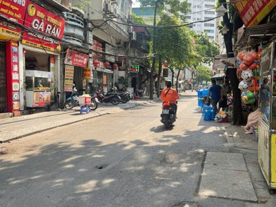 Bán nhà mặt phố nhân hòa, vũ trọng phụng 1