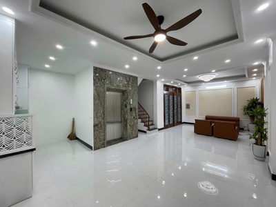 Bán nhà phố quan nhân, nhân hòa, hoàng ngân 2