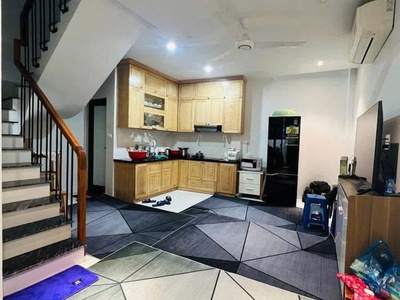 Chính chủ cần bán gấp nhà mặt phố khâm thiên, 90m2, 5 tầng, mặt tiền 4.2m, 49 tỷ, kd đỉnh 1