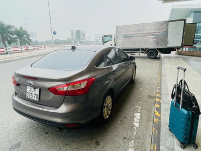 Cần bán Ford Focus 2014 Titanium 2.0 AT   Giá 285 305 triệu  có thương lượng 6