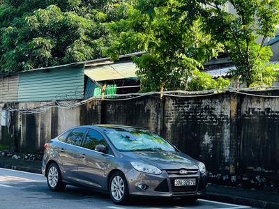 Cần bán Ford Focus 2014 Titanium 2.0 AT   Giá 285 305 triệu  có thương lượng 0