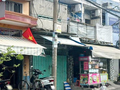 Mặt tiền kinh doanh ba đình 3x11m, nh 4m 0