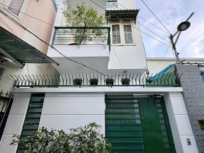 Nhà mới - chính chủ - 3 tầng hoàn công đủ - hoàng hoa thám - bình thạnh - 4pn lớn - bán 11.5 tỷ - 0