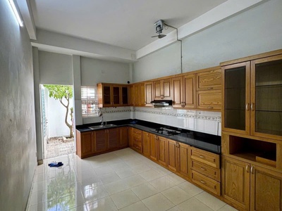 Nhà mới - chính chủ - 3 tầng hoàn công đủ - hoàng hoa thám - bình thạnh - 4pn lớn - bán 11.5 tỷ - 4