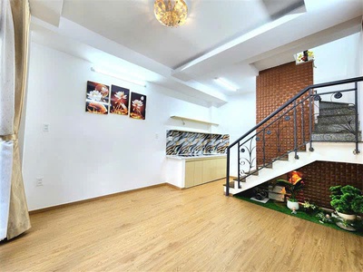 Chỉ hơn 3 tỷ xíu có ngay nhà mới đẹp 2 tầng ngang 3m8, đường nguyễn văn lượng lotte mart 2