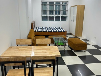 Chính chủ cho thuê căn hộ cao cấp full nội thất tại số 64 phố chợ vĩnh hồ 0