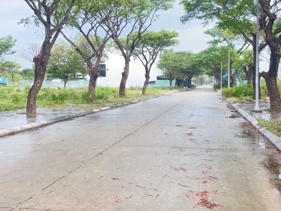 Chính chủ bán lô đất biệt tự 250m2 - rộng thoáng siêu đẹp tại GOLDEN HILLS 2