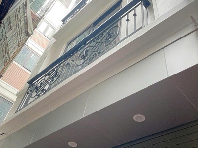 Nguyễn Thái Học 6 Tầng Thang Máy lô Góc 2 Thoáng 14.8 Tỷ 10M Ra Ô TÔ 2