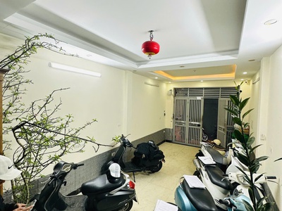 Bán nhà Mỹ Đình 45m2 6 tầng 9 phòng KK đang cho thuê 35 triệu 0