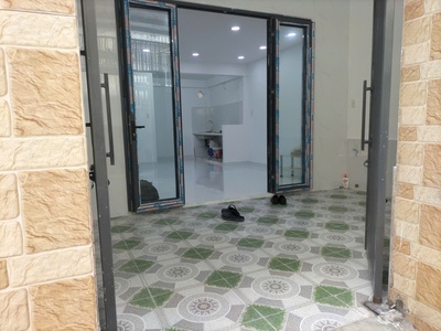 Bán nhà 2 tầng hẻm đồng nai phước hải Diện tích: 36,7 m 3 tỷ 350 triệu e Trinh 0