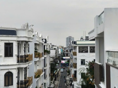 Nhà 4x14m, khu dân cư đồng bộ, 5 tầng, Lê Văn Quới - Bình Tân nhỉnh 6 tỷ 0