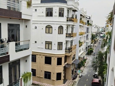 Nhà 4x14m, khu dân cư đồng bộ, 5 tầng, Lê Văn Quới - Bình Tân nhỉnh 6 tỷ 10