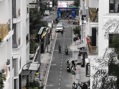 Nhà 4x14m, khu dân cư đồng bộ, 5 tầng, Lê Văn Quới - Bình Tân nhỉnh 6 tỷ 11