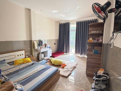 Nhà mặt tiền Kênh Nước Đen giá tốt 3