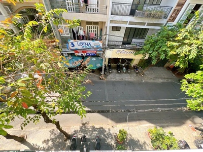 Nhà MT Bàu cát gần khu Đồng Đen, Trương Công Định 5