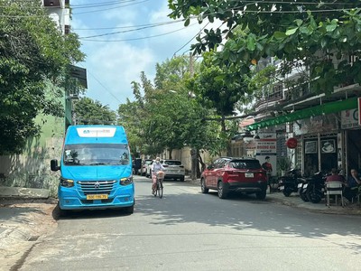 Chính chủ gửi bán nhà 4 tầng xe hơi ngủ trong nhà 64m2 nguyễn tư giản ngay chợ 12 tỷ hơn. 0