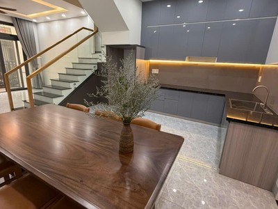 Nhà hẻm 3m đthông bàn cờ nguyễn văn quá phường đông hưng thuận, quận 12 0