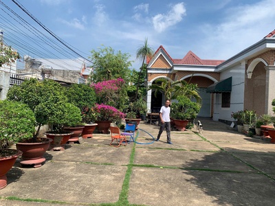 Biệt thự đẹp long thành   chủ đi mỹ cần bán gấp 1