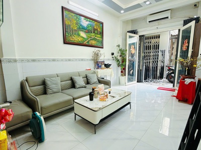 Nhà mới 1 lầu hẻm 90 bông sao p5q8  p.bình đông 1