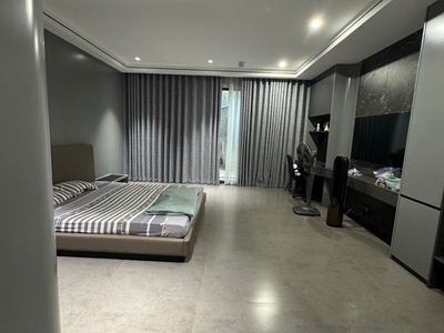 Vip, bán nhà lạc long quân, ô tô vào nhà, 7 tầng thang máy, chỉ nhỉnh 20 tỷ 2