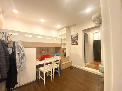 Bán căn hộ đẹp ngõ 28 xuân la lô góc 64m2-3n1vs- giá 6,55 tỷ 2