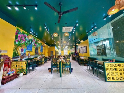 Em chuyển địa chỉ kinh doanh nên cần sang nhượng mặt bằng cũ. 1