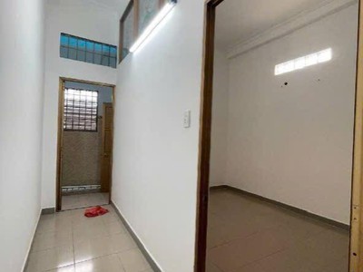 Phường tân tạo, bình chánh , 3 tầng, hẻm xe hơi, giá nhỉnh 5t 3