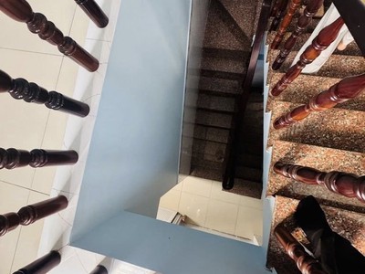 Đường trần đại nghĩ, tân tạo , 3 tầng, hẻm rộng , giá nhỉnh 5t 3