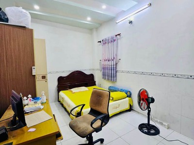 Nhà đẹp phú thọ hòa 68m2 ngang 4.5 nở hậu 4pn  view công viên nhỉnh 7 2