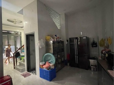 Hàng hót q7 - 4tầng hxh - nhỉnh 5tỷ - sổ nở hậu - tân hưng 1