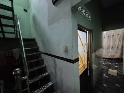 Bán nhà mặt tiền nguyễn văn quá - gần trường chinh, 4,3x30m,2 tầng cũ, tiện xây, 14,6 tỷ. 4