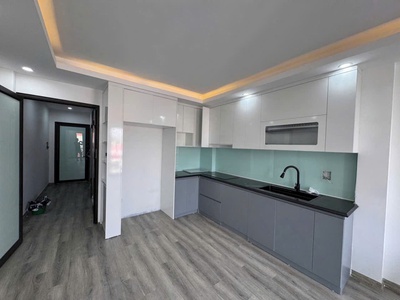 Bán nhà 6 tầng,35m2,thang máy,lai xá,hoài đức,trục chính ô tô,kinh doanh 1