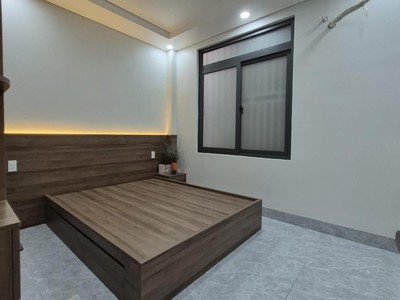 Nhà bán q12-75m2-4tầng-ngang 5m - ô tô đỗ cửa. đht-gần mt nguyễn văn quá-giáp song hành trường 2