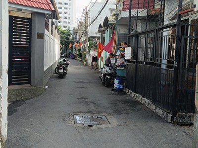 Nhà bán q12 sát bên tân bình và gò vấp-sát hxh dt: 75m 4.4 x 22m hẻm trước nhà 4m 1