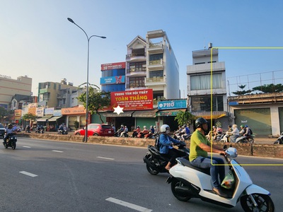 Cho thuê nhà mặt tiền phạm đăng giảng q.bình tân 270m  - ngang 9m - ngay chợ 3