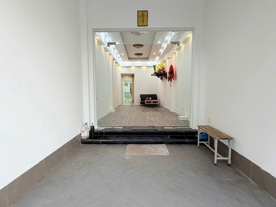 Cho thuê nhà mặt ngõ tam trinh gần minh khai 78m x 3 tầng x 3 phòng vào ngay 0
