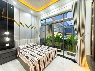 2 tầng 3 phòng ngủ - ngang 6.5m - cách mặt tiền huỳnh tấn phát 15m - hơn 4 tỷ 4