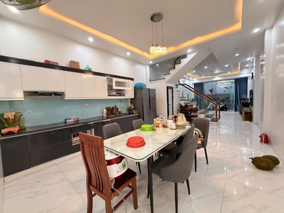 Bán nhà 4 tầng đường đà nẵng   trung tâm hải phòng   gần 50m2   giá từ 4 tỷ 4