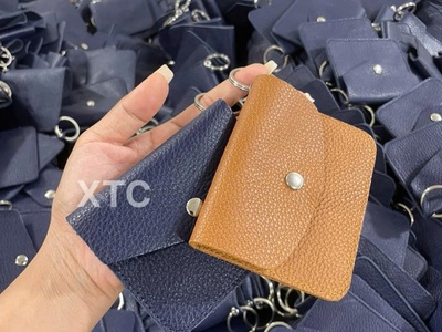 Xưởng gia công đồ da theo thiết kế riêng cho thương hiệu 4