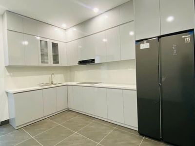 Bán gấp nhà Phạm Thuận Duật, mới tinh, có thang máy, hai mặt tiền thoáng vĩnh viễn 8