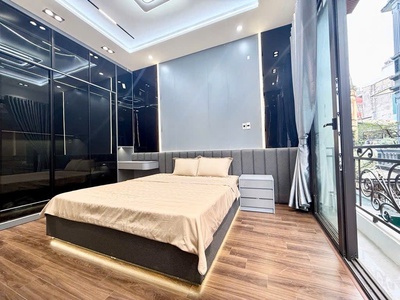 Nhà đẹp trung tâm  Hai Bà Trưng 50mx4T ngõ thông   cách phố 50m 0