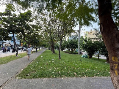 Bán nhà mặt tiền lưu chí hiếu - gần tây thạnh, view công viên, 5x23m, 4 tầng - 4pn, 17,5 tỷ. 2