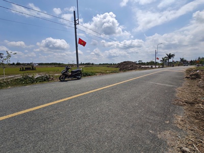 Bán đất lúa mặt tiền nguyễn hoàng anh giá 6 tỷ 4