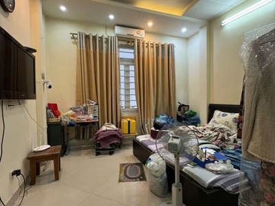 Chỉ 1 căn duy nhất- Cầu Giấy-ngõ thông- nhà dân xây- sổ đỏ nở hậu 0
