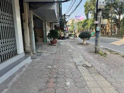 Bán nhà mặt phố  hoàng hoa thám 2