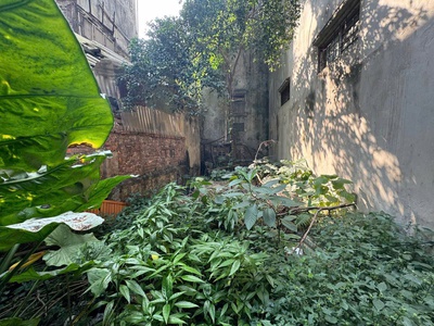 Bán nhà mặt phố  hoàng hoa thám 6