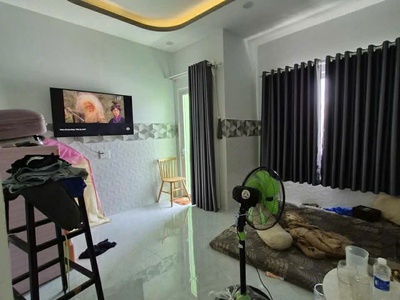 Chủ kẹt tiền nên cần bán căn nhà đường nguyễn thần hiến, phường 18, q. 4, hồ chí minh 1