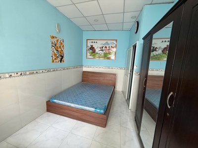 Cho thuê nhà nhỏ mặt tiền hẻm 213 nơ trang long , bình thạnh 2